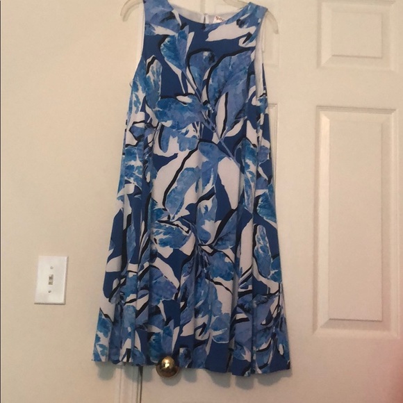 Anne Klein Dresses & Skirts - Never worn loose flirty blue dress Anne Klein Dresses & Skirts - Never worn loose flirty blue dress